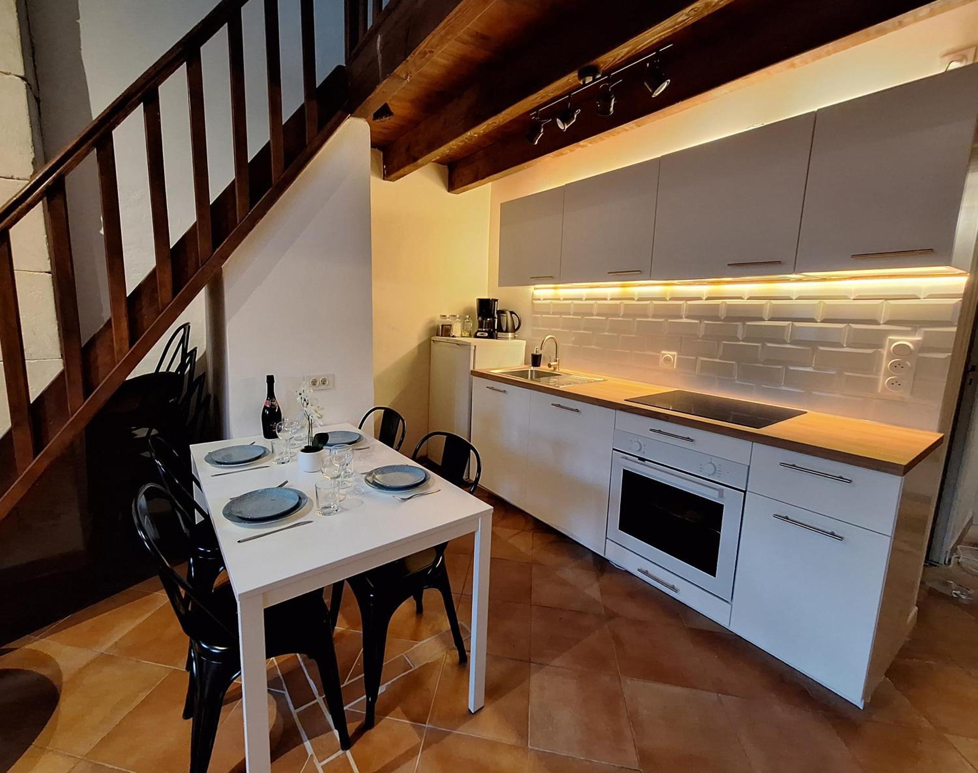La Garriguette Appart Centre Historique Calme Climatise 6 Couchages Arles Zewnętrze zdjęcie